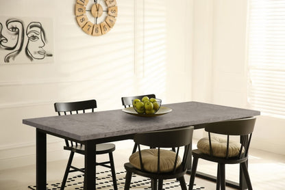 Middle Concrete Beton